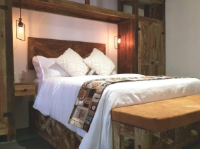 El Andador House Downtown with Free Parking And Aire AC